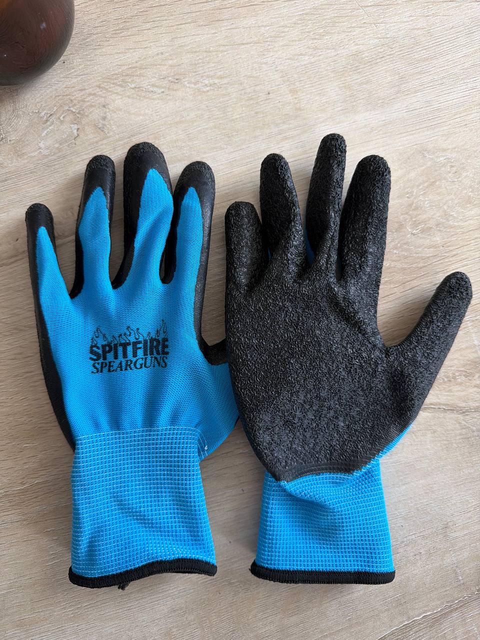Spitfire Super Tack Spearfishing Gloves photo 2